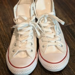 Kids Converse Chuck Taylor high top All Stars size 2